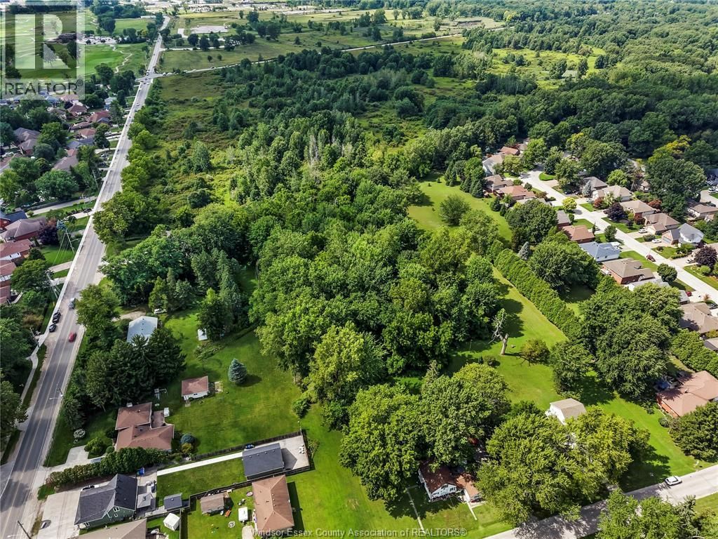 V/l Abbott Street Unit# 3 Parcels, Lasalle