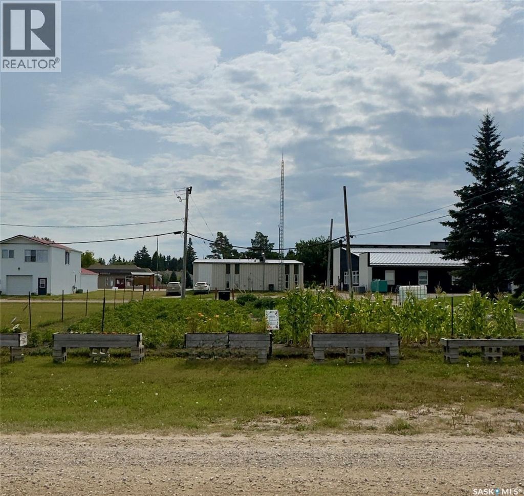3014 1st Avenue, Waldheim