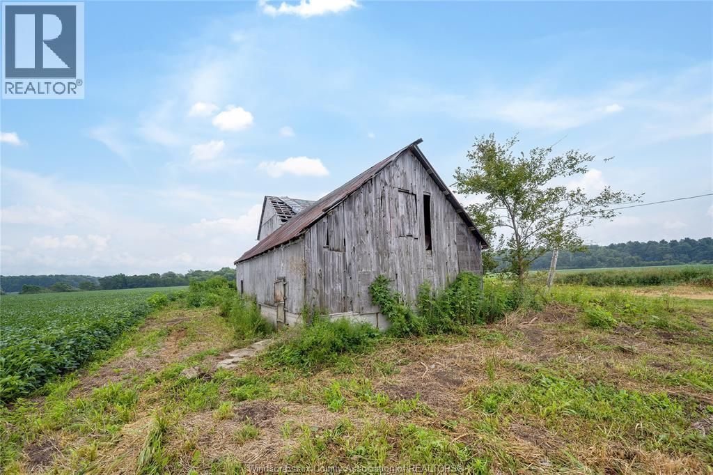 1094 Hale School Road, Dawn-Euphemia