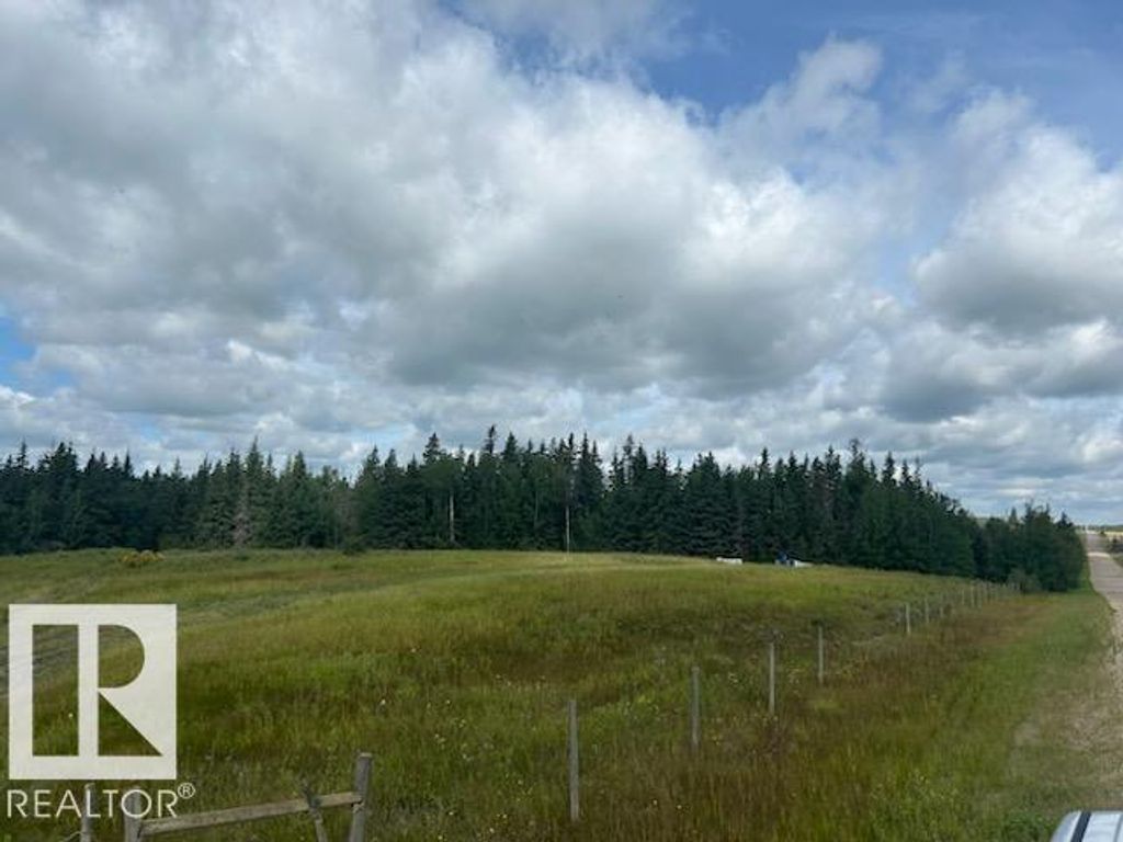Hyw 642 Rr 13, Rural Lac Ste. Anne County