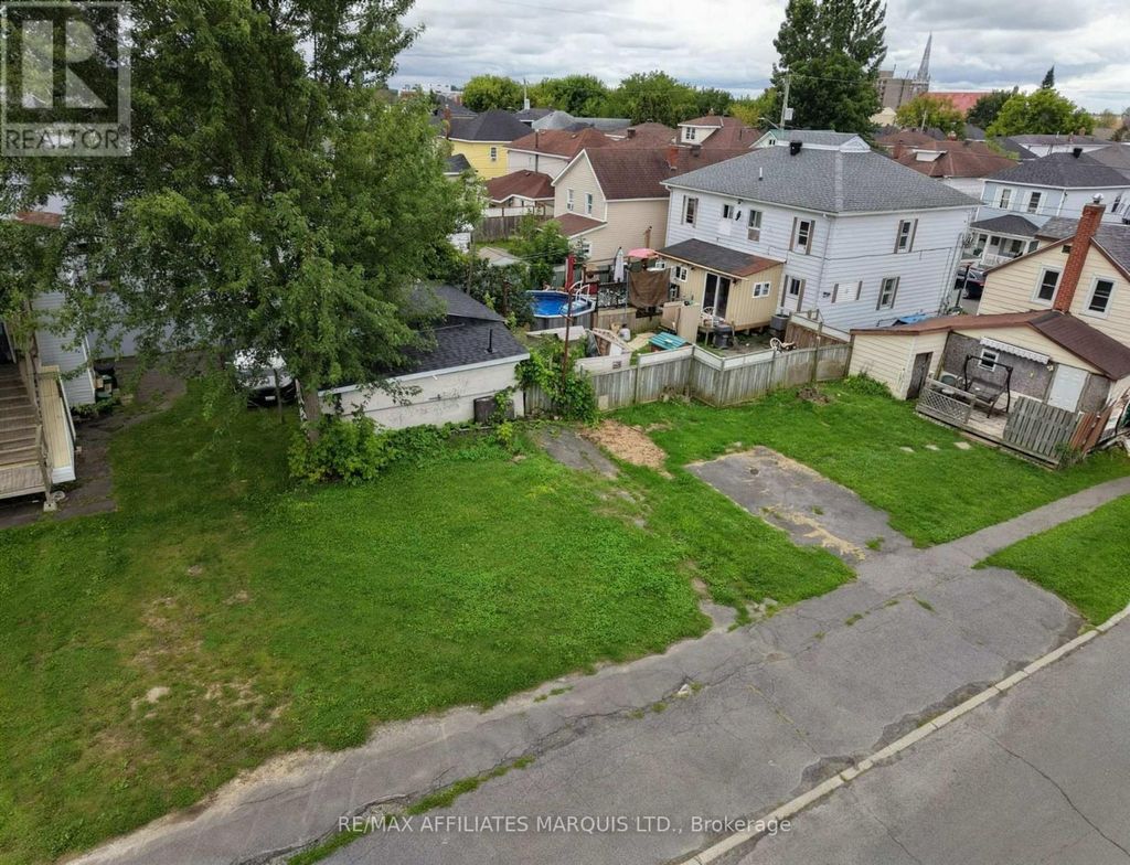 829 First Street E, Cornwall