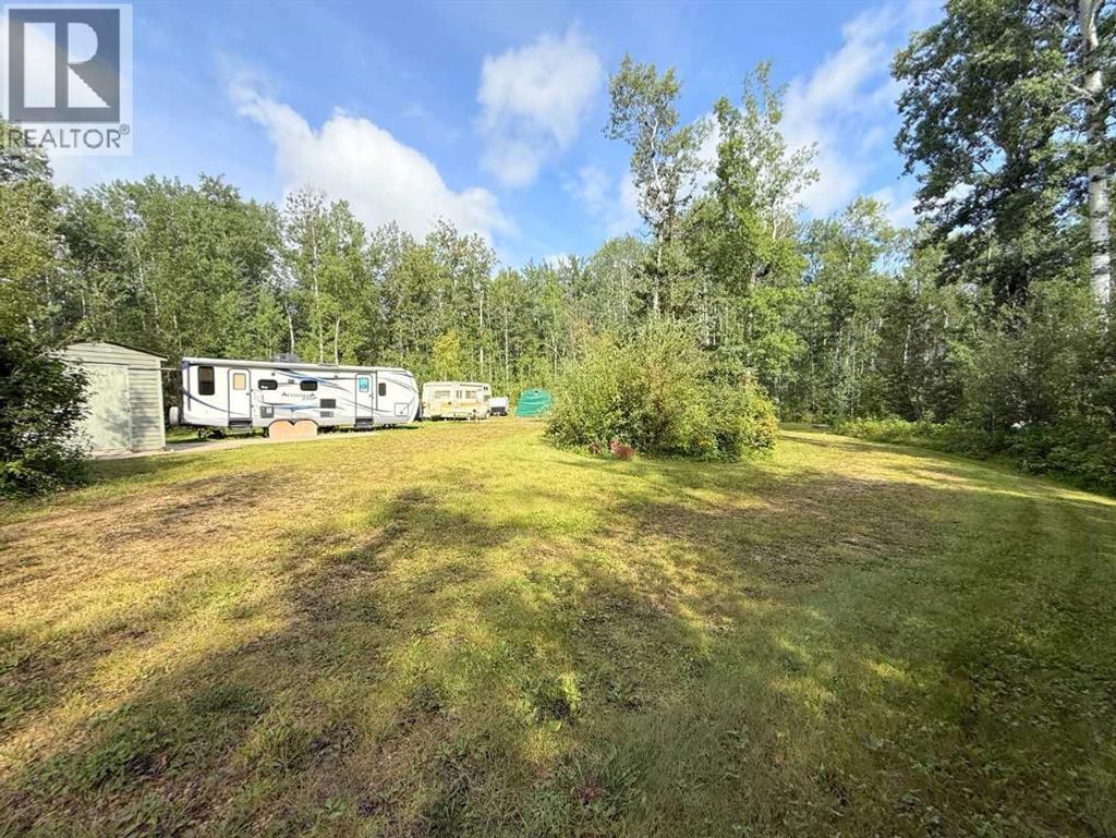 240074 Township Road 680.5, Island Lake