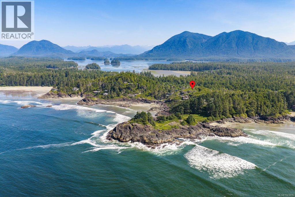 885 Moser Pl, Tofino