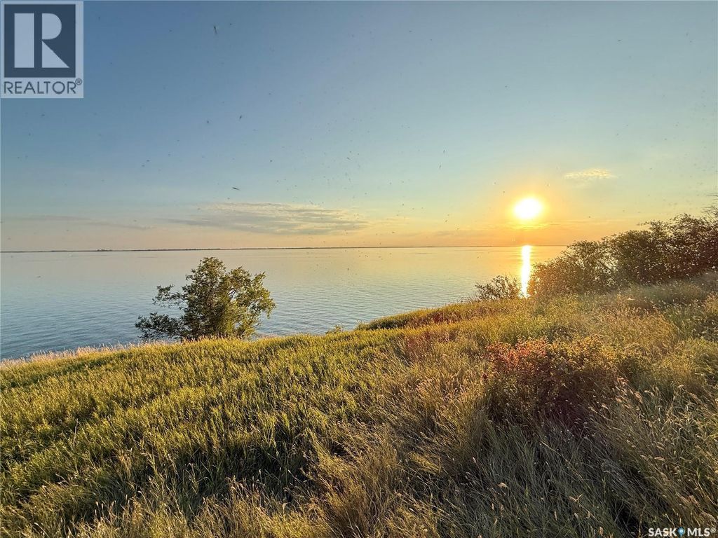 Chatfield Acres, Jackfish Lake