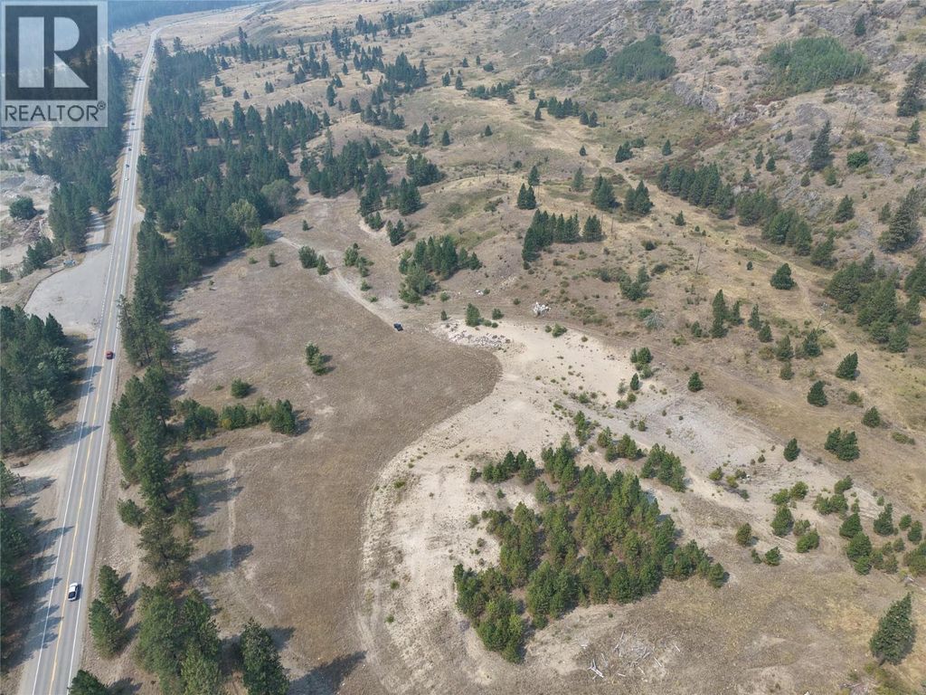 520 3 Highway, Christina Lake