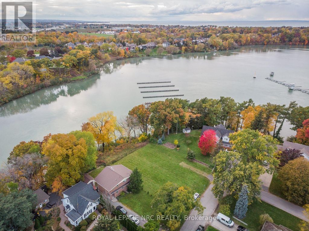 56a Henley Drive, St. Catharines (martindale Pond)