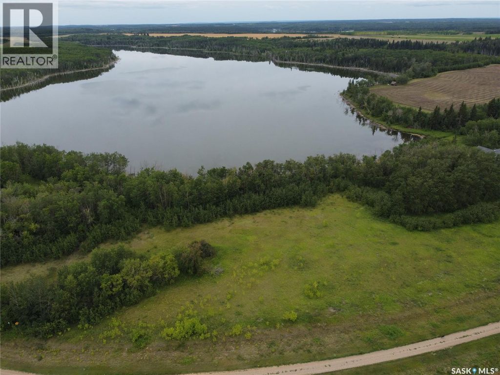 118 Crescent Bay Road, Canwood Rm No. 494