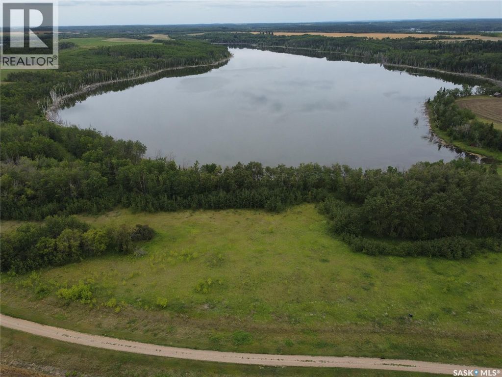 120 Crescent Bay Road, Canwood Rm No. 494