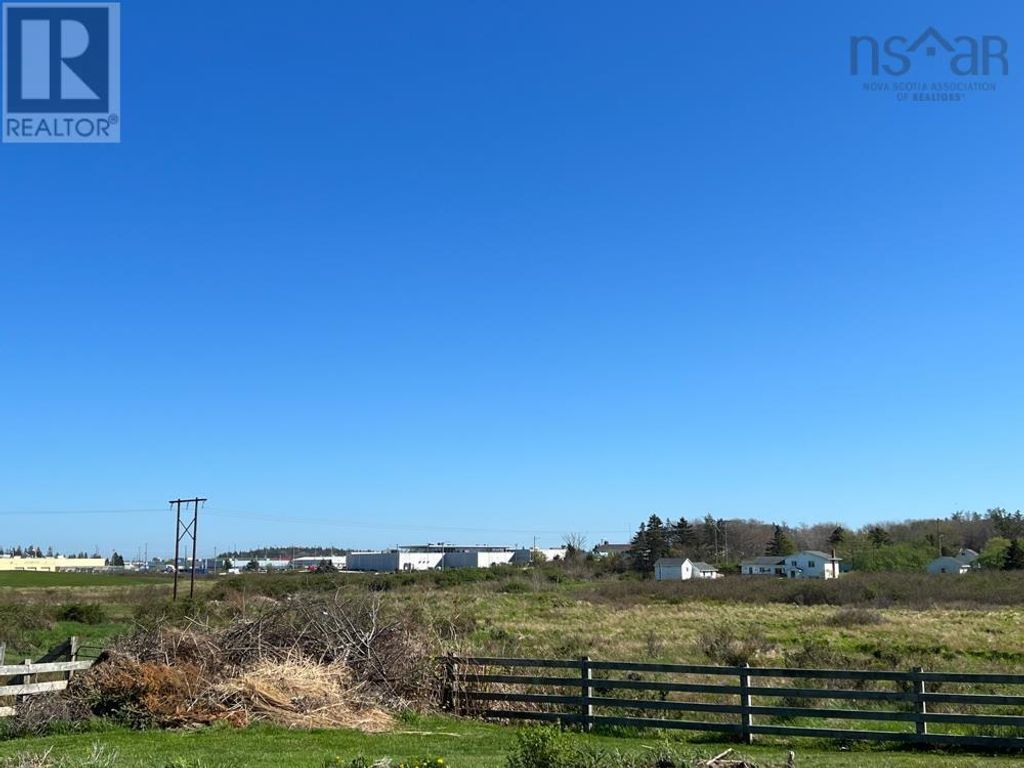 15 Ford Avenue, Yarmouth