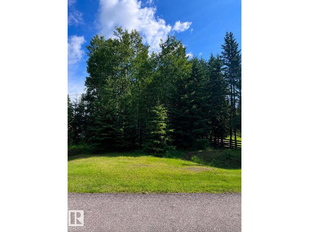 209 4418 Hwy 633, Rural Lac Ste. Anne County