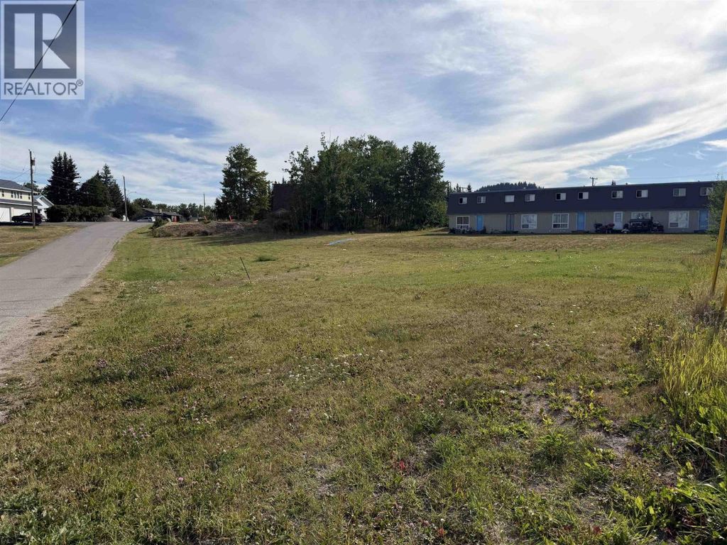 116 Tunasa Crescent, Fraser Lake