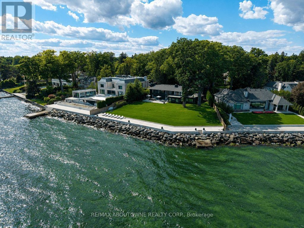 3 Ennisclare Drive E, Oakville (mo Morrison)