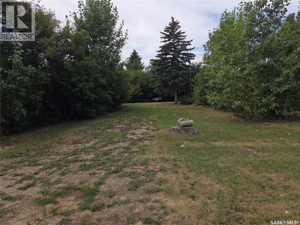 218 Lewis Street, Pense