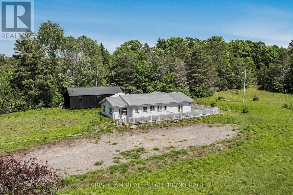 2180-2186 Hwy. 141, Muskoka Lakes (watt)