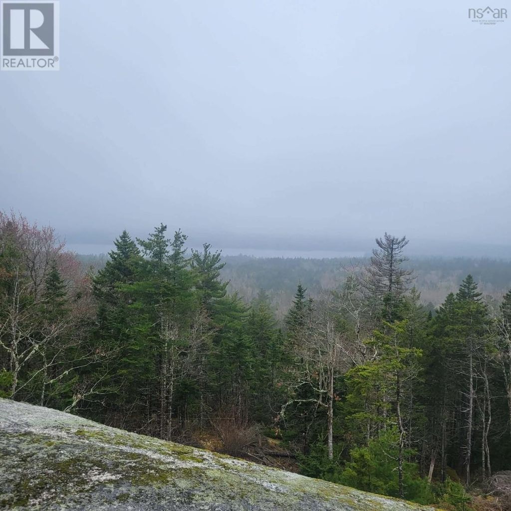 Lot 17 Tupper Lake, Westfield