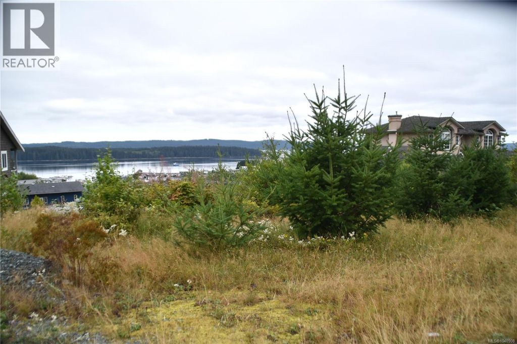 648 Betts Blvd, Port Mcneill