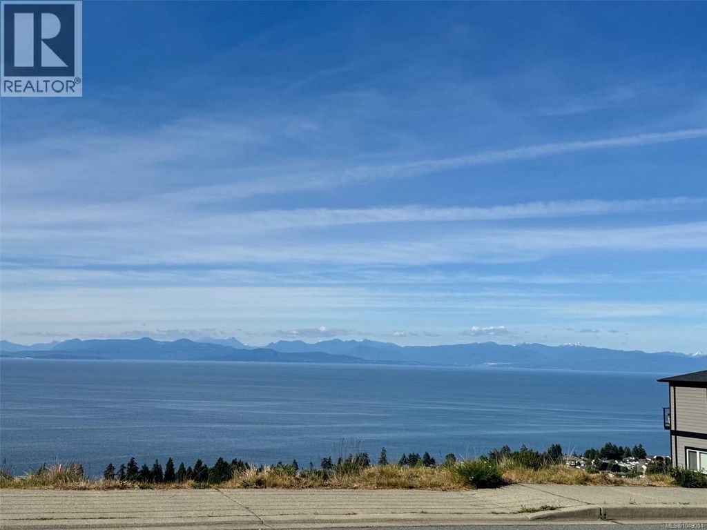 5320 Dewar Rd, Nanaimo