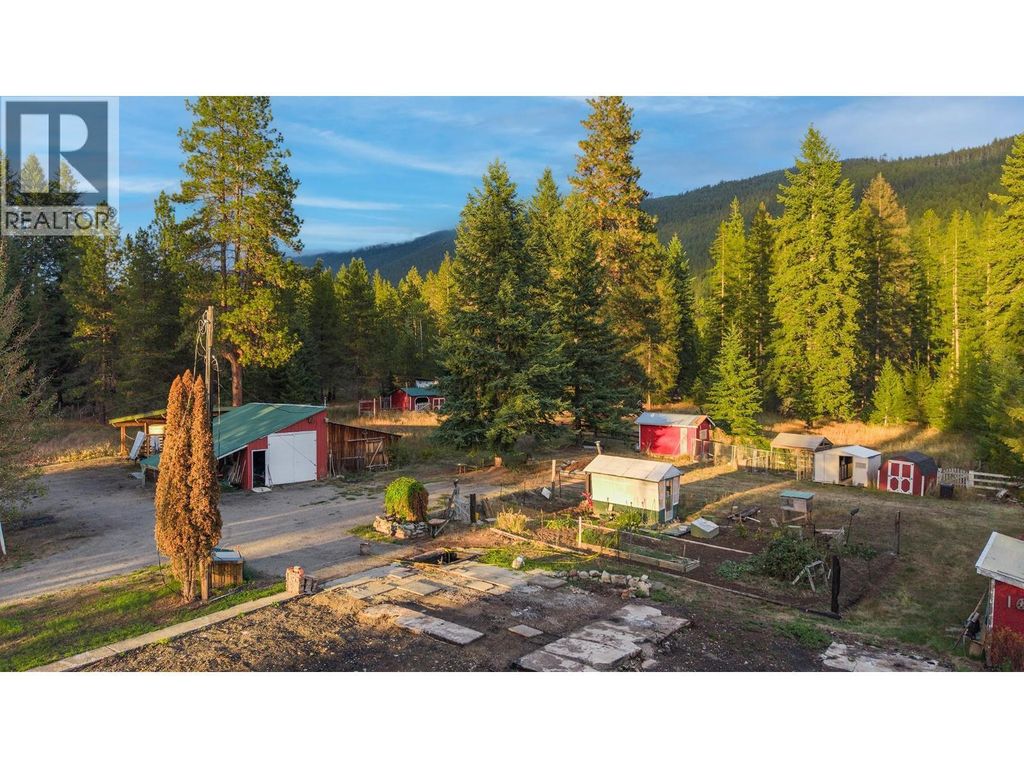 1368 Wenger Road, Arrow Creek