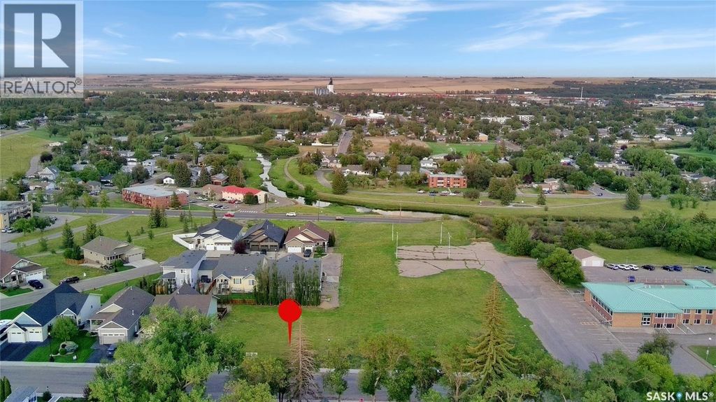 28 533 4th Avenue Ne, Swift Current