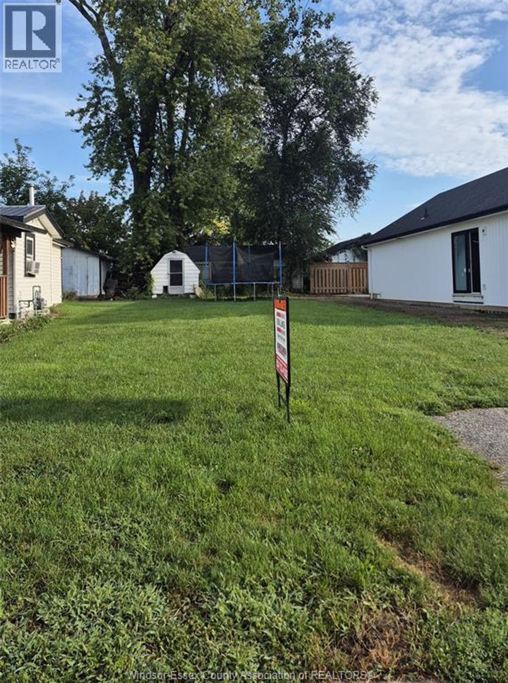 286 Erieview Avenue, Kingsville