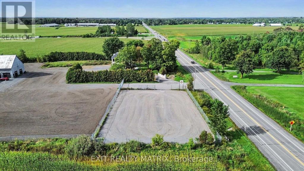 6126 Rockdale Road, Ottawa
