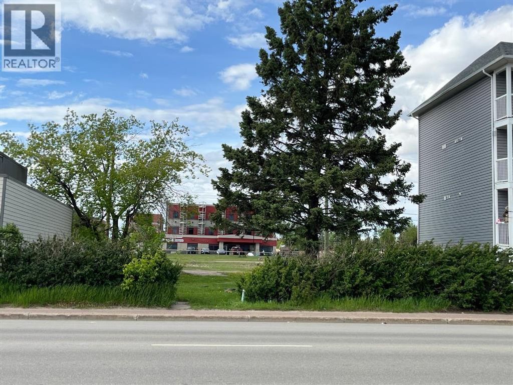 9716 100 Avenue, Grande Prairie