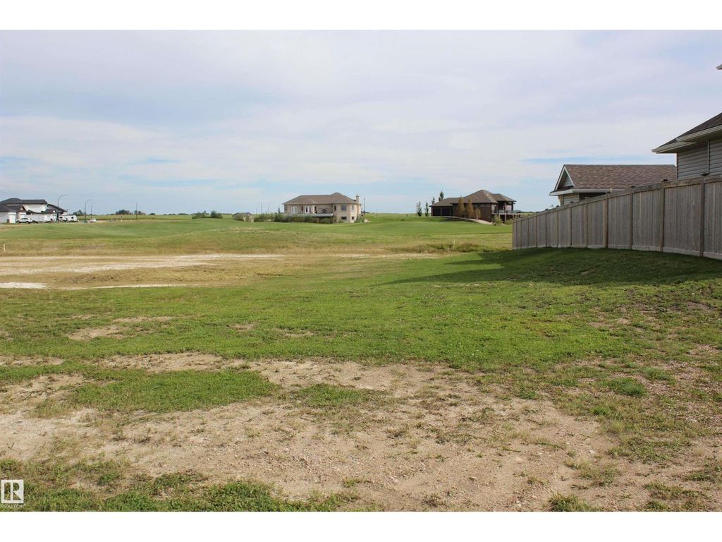 17 Whitetail Gr, Mundare