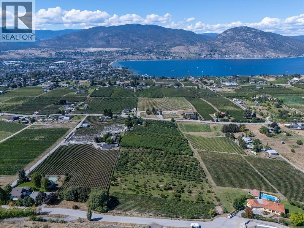 150 Upper Bench Road N, Penticton
