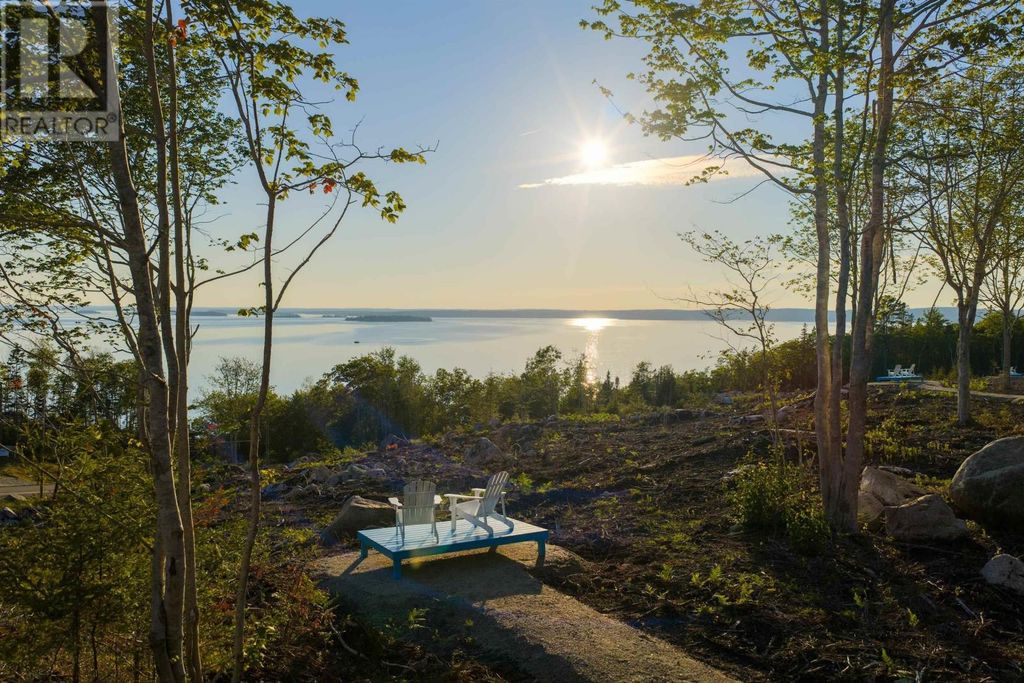 Lot 32 Highway 329, East River Point