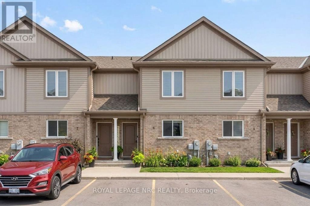 6 - 6118 Kelsey Crescent, Niagara Falls (forestview)