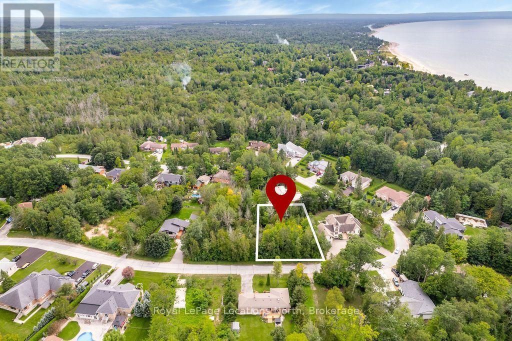 15 Bridlewood Crescent, Wasaga Beach