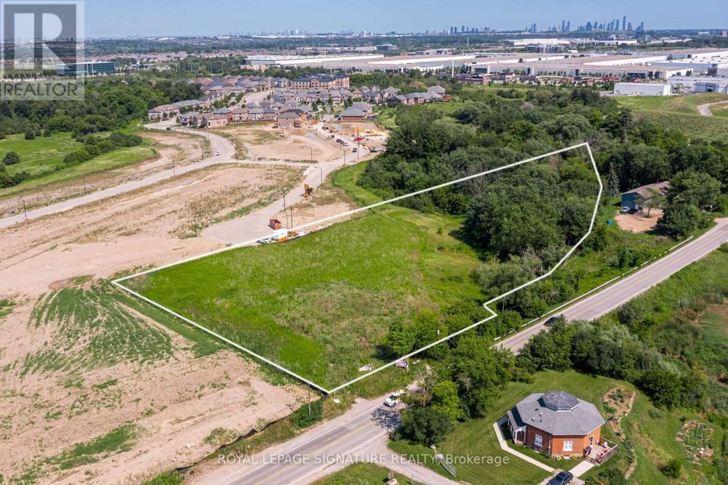 8273 Heritage Road, Brampton (bram West)