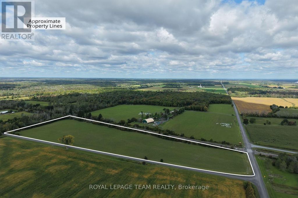 00 Angel Road, North Glengarry