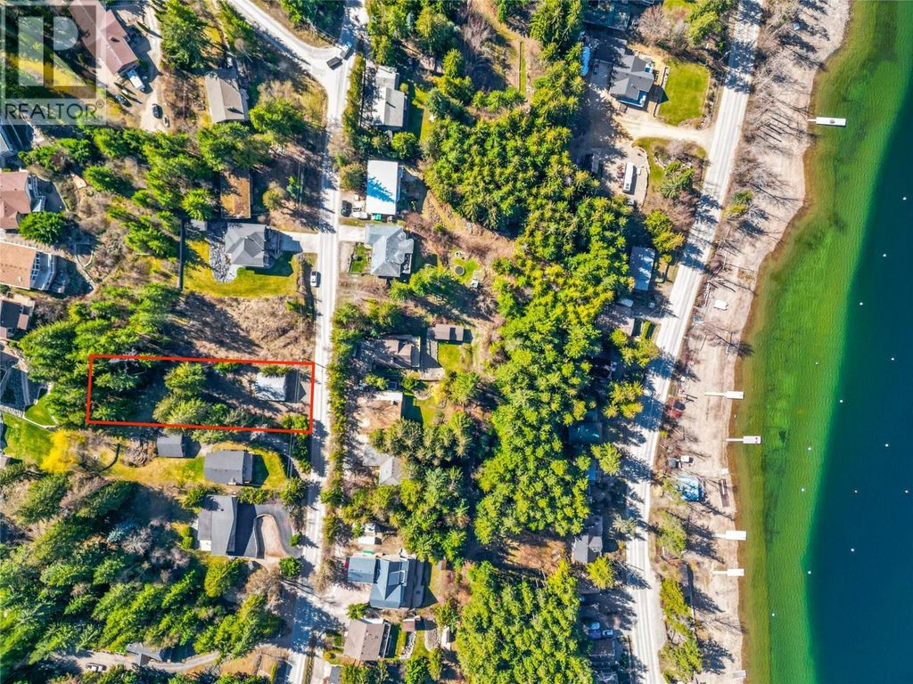 3071 Cedar Drive, Blind Bay