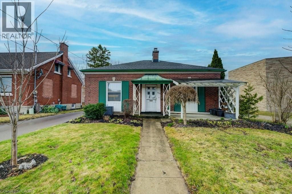 139 Stirling Avenue S, Kitchener