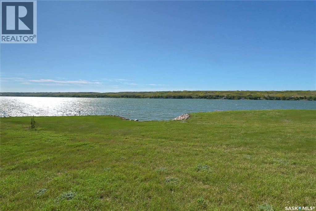 837 Daniel Drive, Buffalo Pound Lake
