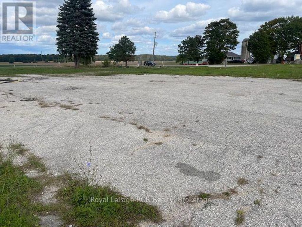 1621 Bruce Road 3 Road, Brockton