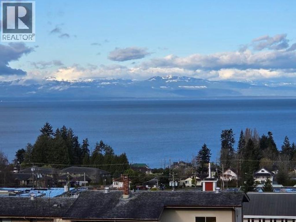 Lot 8 Ontario Ave, Powell River
