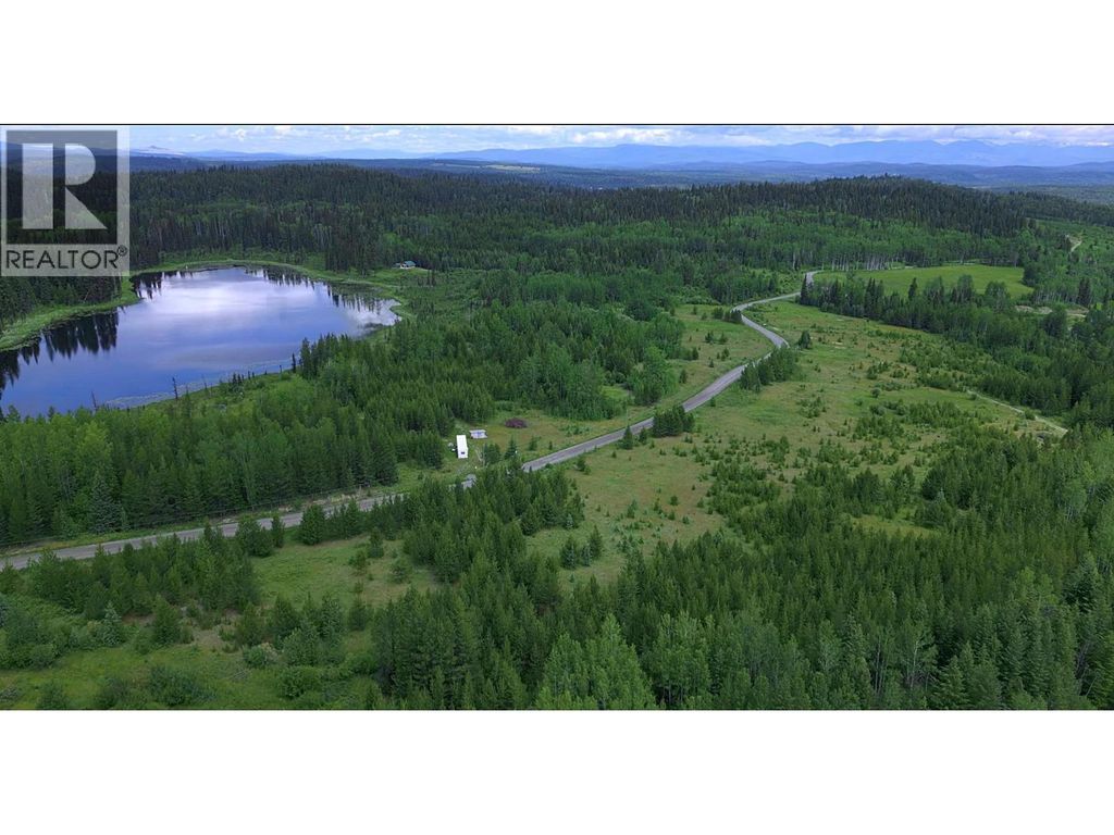 2685 Mile 108 Road, Horsefly