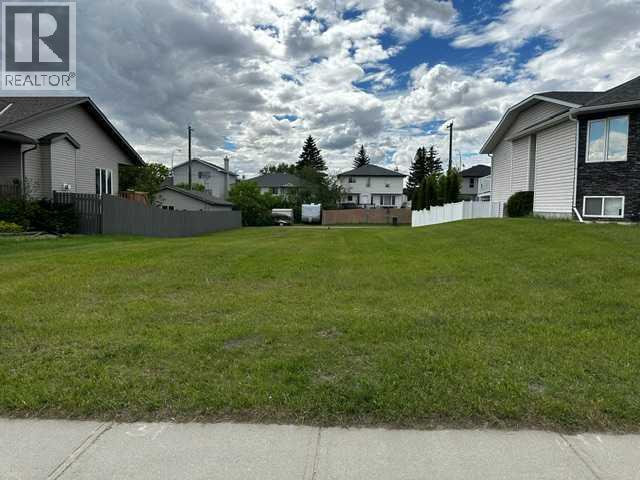 336 Parkview Estates, Strathmore