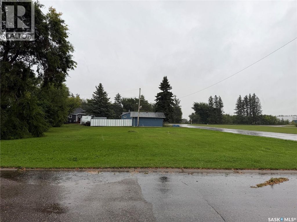 605 Moore Street, Foam Lake