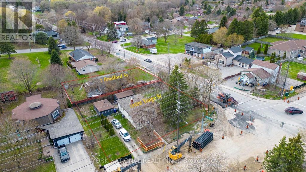 19392 Yonge Street, East Gwillimbury (holland Landing)