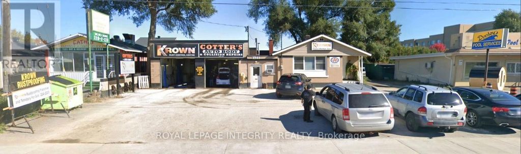 1425 Woodroffe Avenue, Ottawa