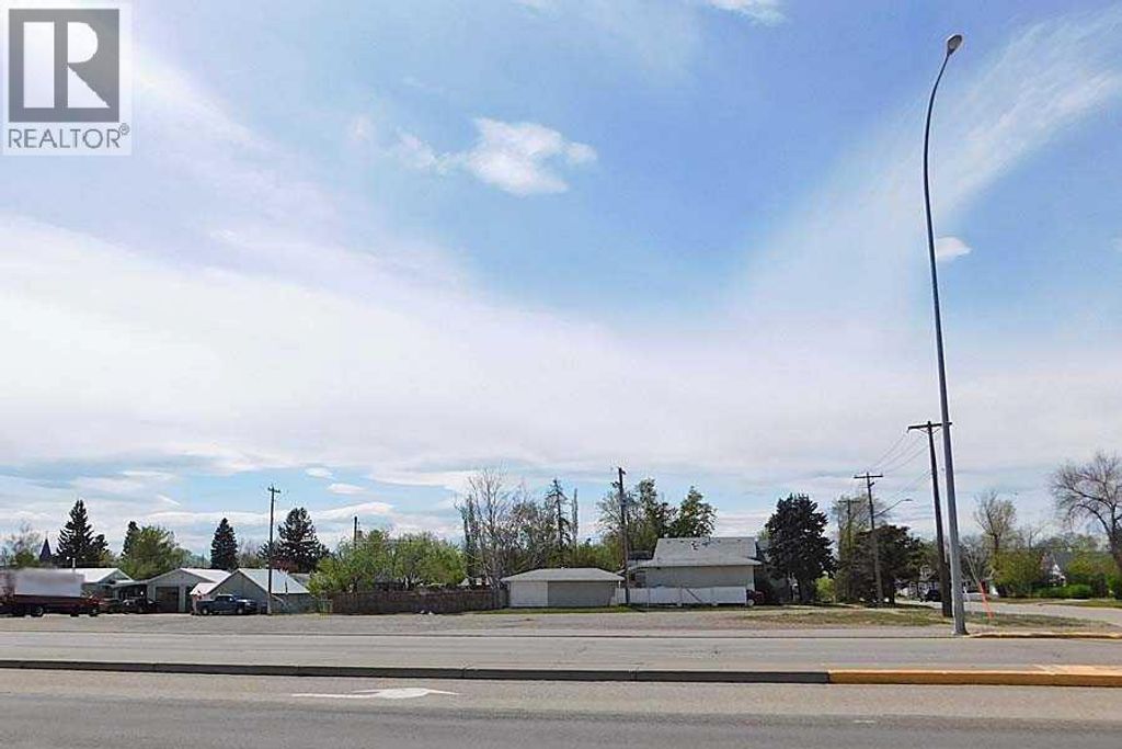 4419 1st Street Highway S, Claresholm