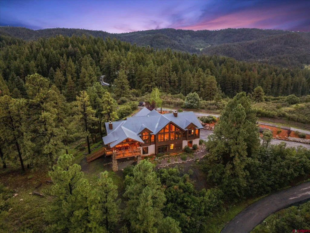 881 Hersch Avenue, Pagosa Springs