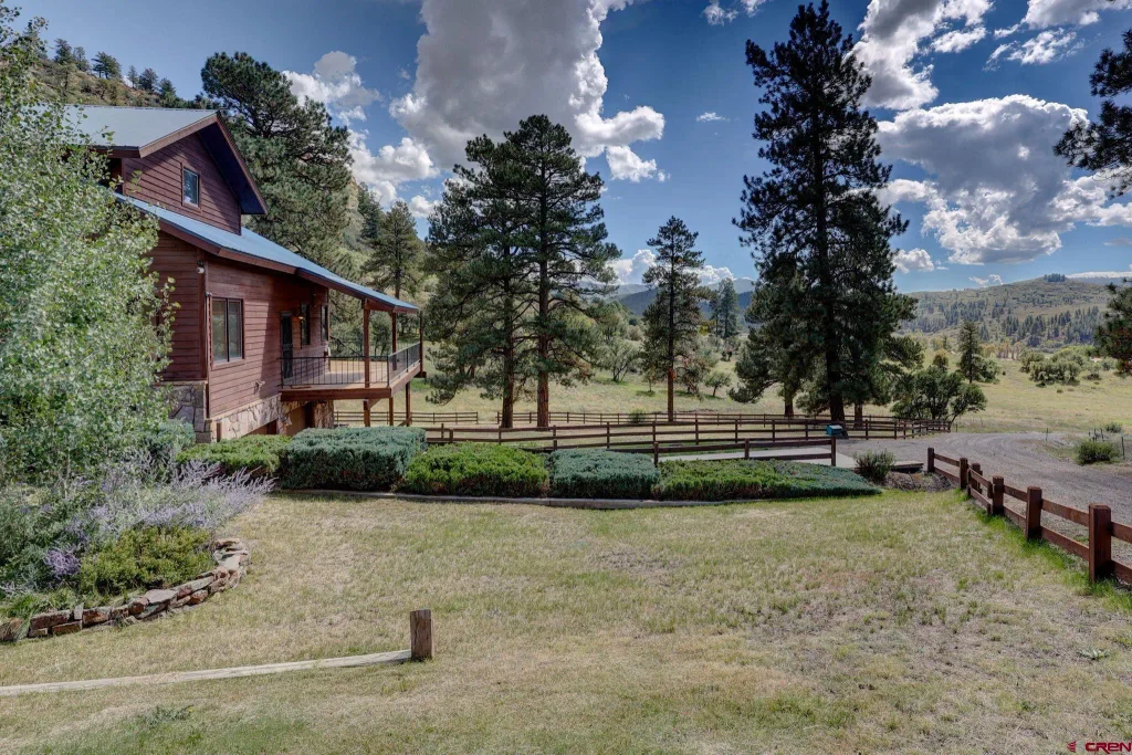 101 Brave Court, Pagosa Springs