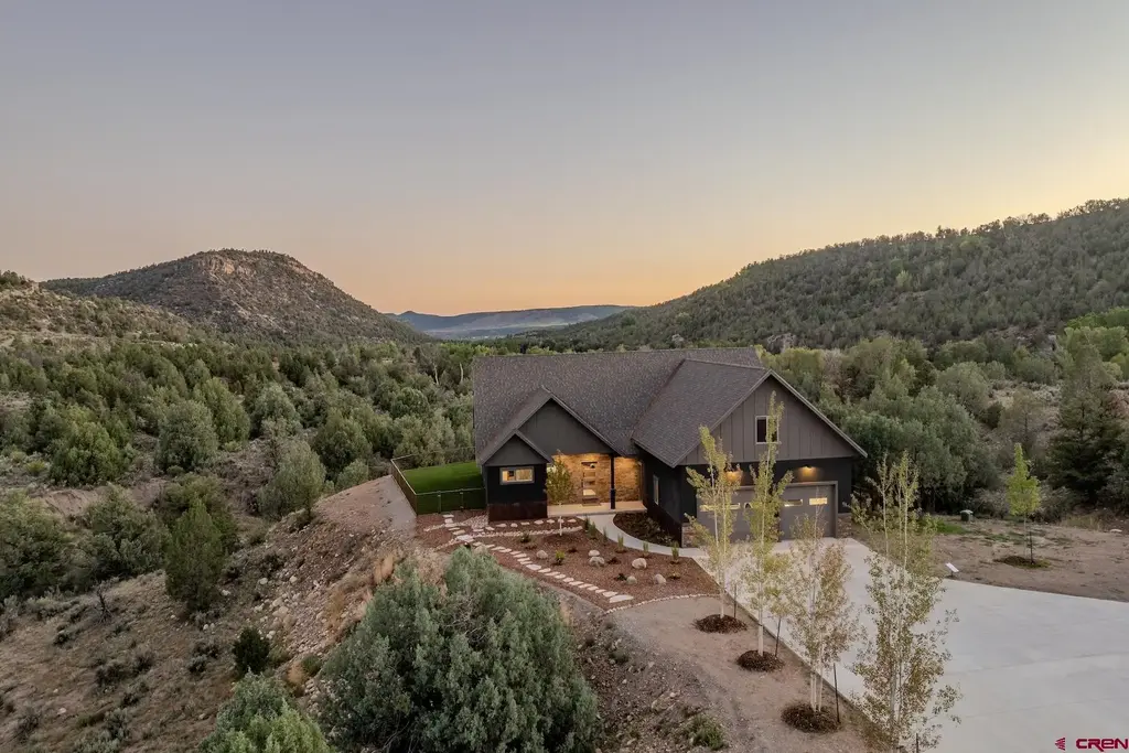 1700 Thoroughbred Road, Durango