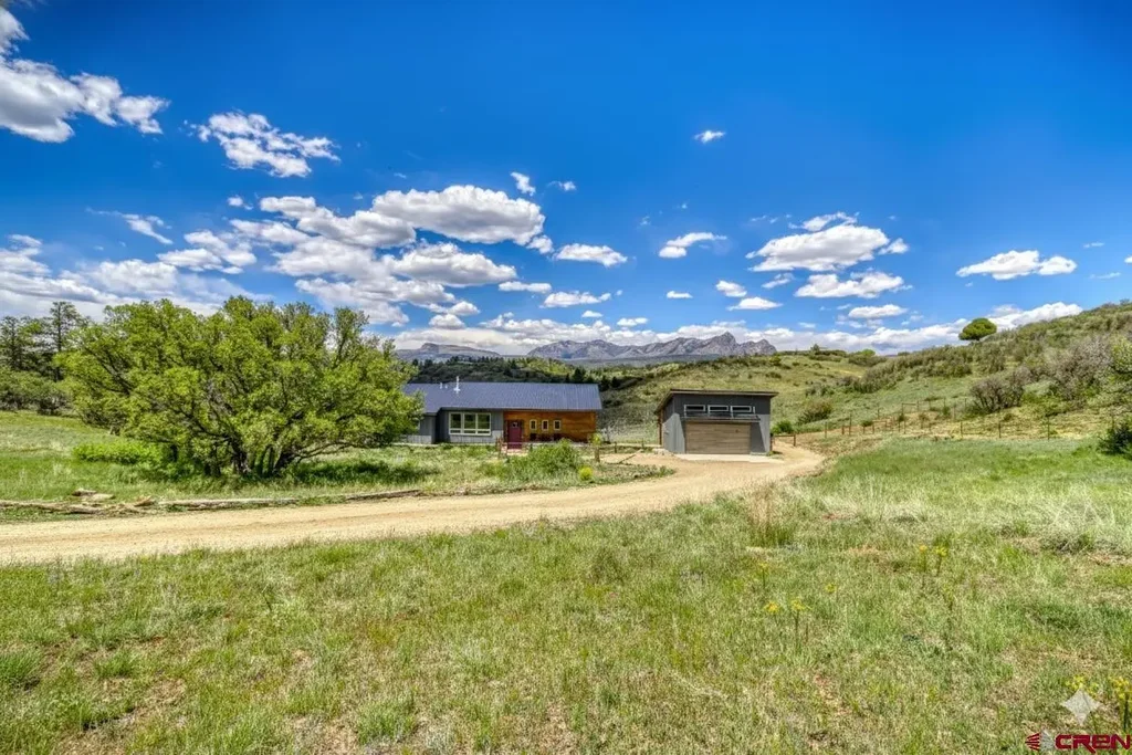 446 Henry's Lake Drive, Pagosa Springs