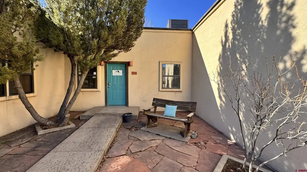 125 County Road 250, Durango