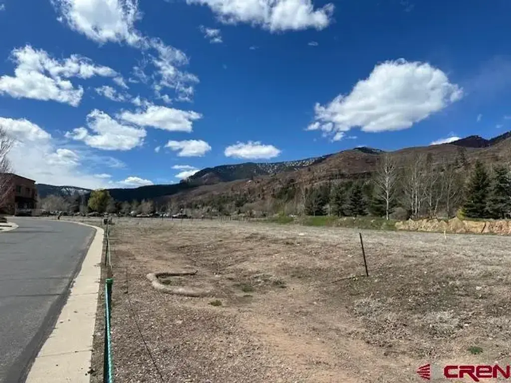 402 & 408 Trimble Crossing Drive, Durango